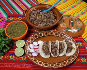 Tacos de Lengua de Res a la Mexicana